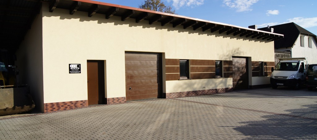 zaplecze-warsztatowe-i-budowlane-3-1024x453