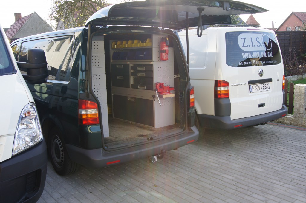 zaplecze-warsztatowe-i-budowlane-5-1024x681